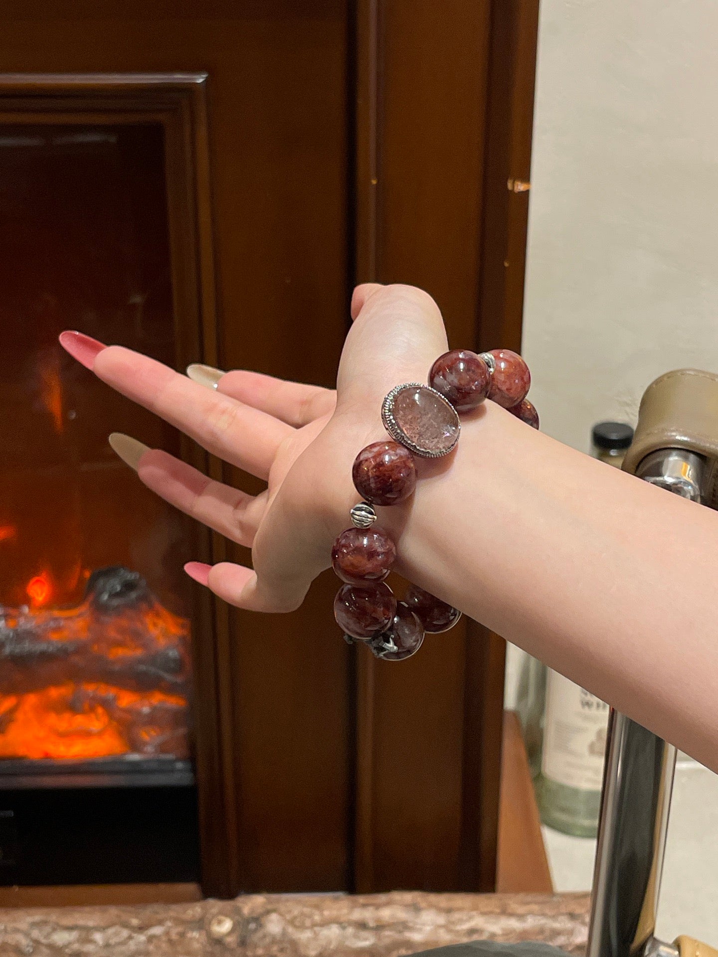 “Rosewood Fortune” Bracelet | Phantom Magic Box & Red Resin Flower 15–16mm