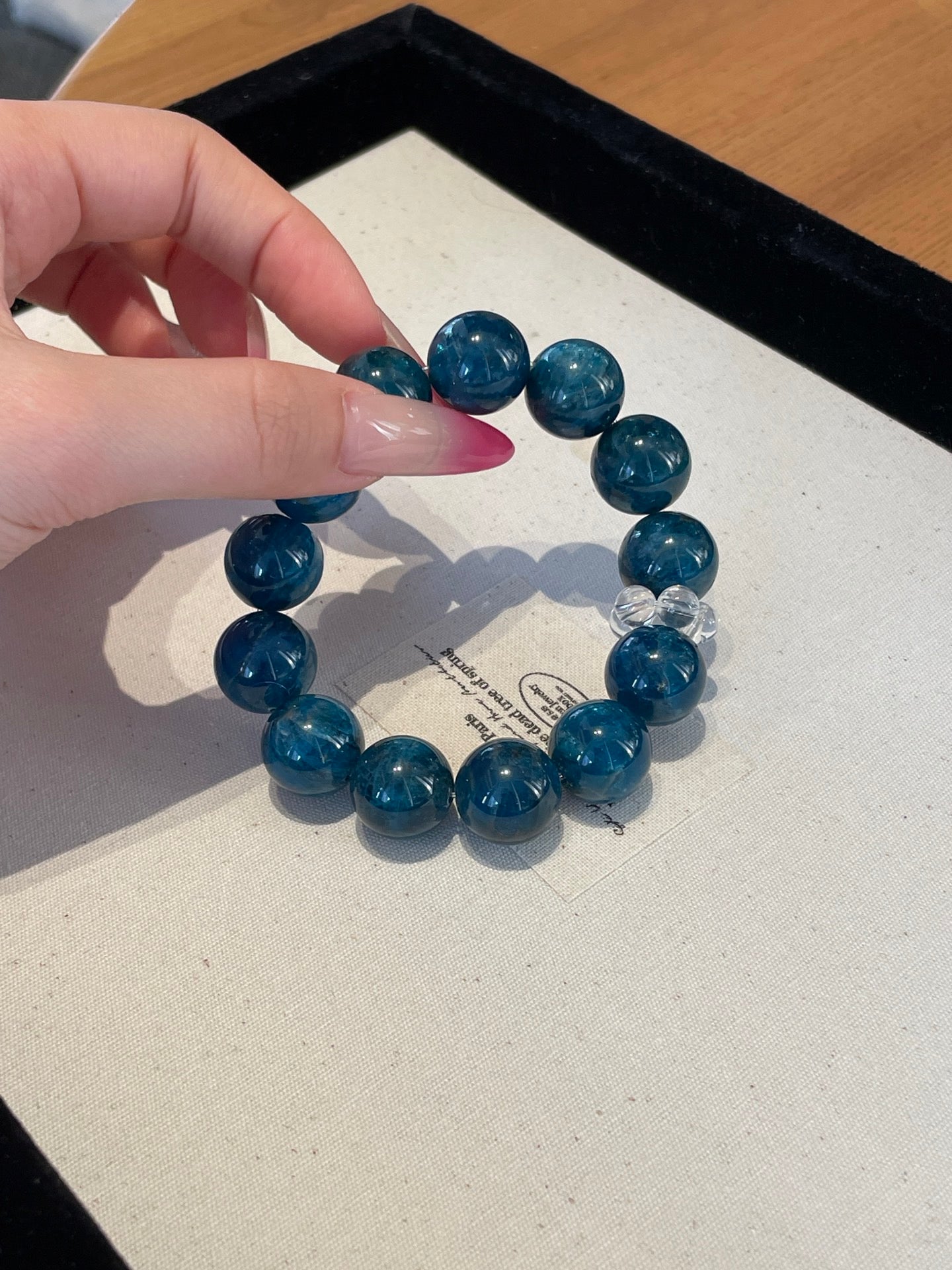 Blue Haven – Blue Phosphosiderite & White Crystal Rings Bracelet