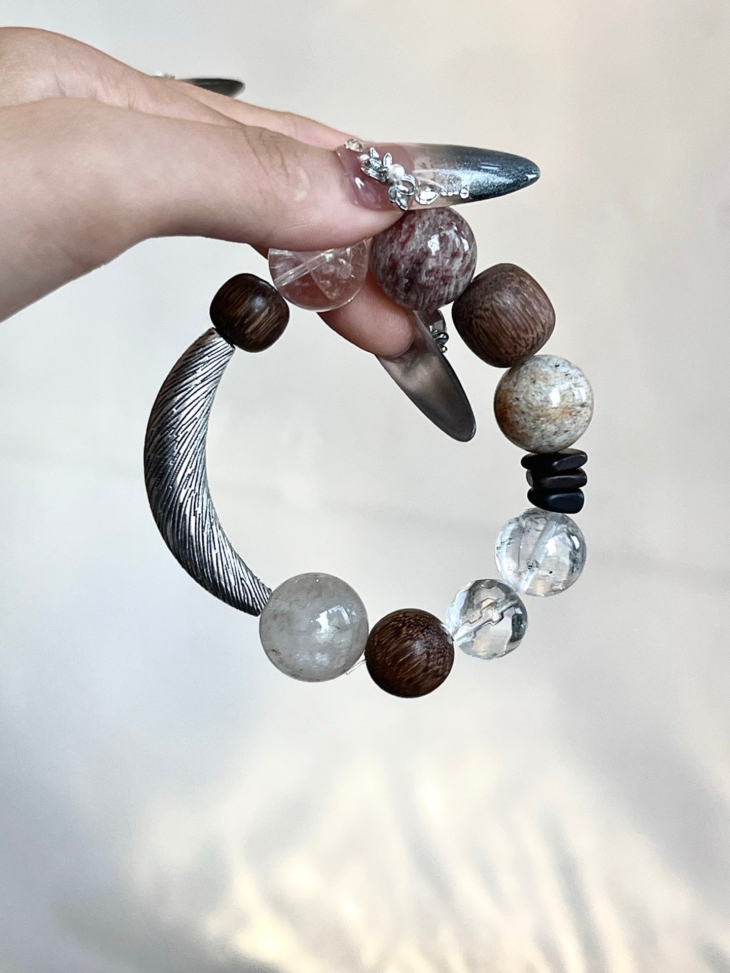 “Moon&Wood” Bracelet | Agarwood, White Quartz & Multi-Layer Phantom Quartz 12–15mm
